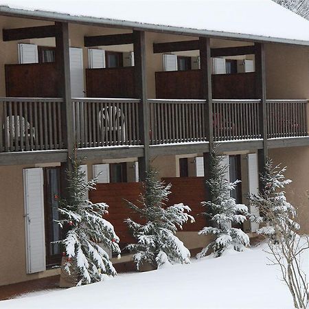 Auberge Les Clairmontelles Le Poizat Extérieur photo